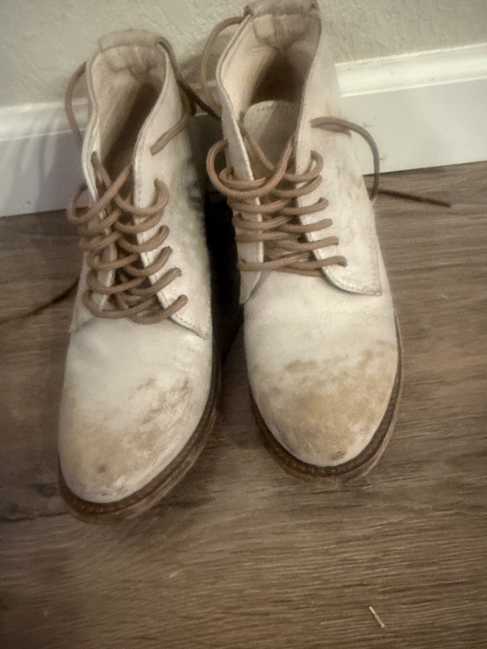 Freebird by Steven Sidra Cream Leather Lace Up Ankle Boots Size 7 Distressed